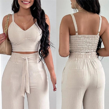 Suspender Strap Two-Piece Suit – Casual Women’s Outfit